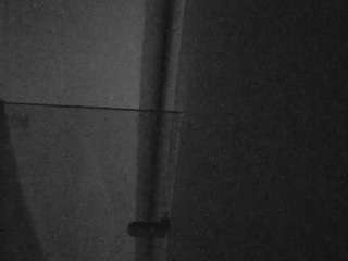 voyeurcam-casa-salsa-bathroom-7