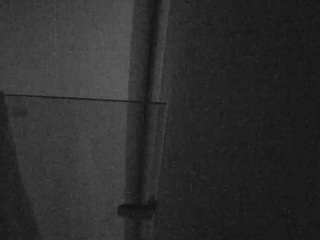 voyeurcam-casa-salsa-bathroom-7