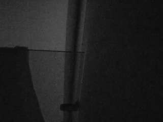 voyeurcam-casa-salsa-bathroom-7