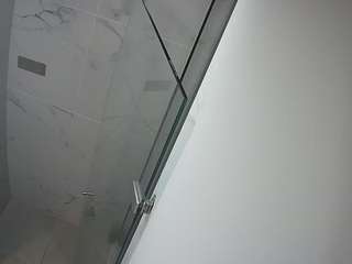 voyeurcam-casa-salsa-bathroom-7