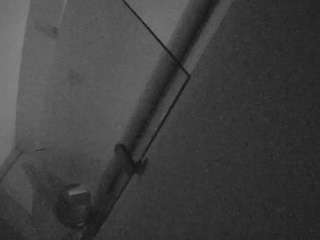 voyeurcam-casa-salsa-bathroom-7