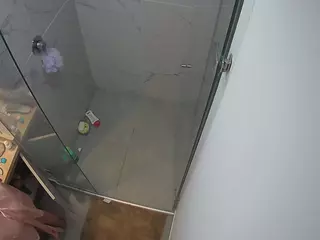 Casa Salsa Bathroom 7's Live Sex Cam Show