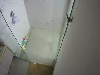 Casa Salsa Bathroom 7's Live Sex Cam Show