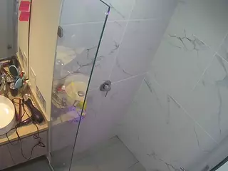 Casa Salsa Bathroom 7's Live Sex Cam Show