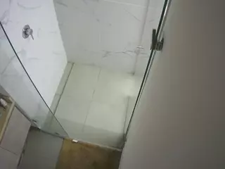 Casa Salsa Bathroom 7's Live Sex Cam Show