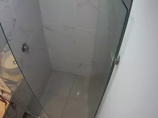 Casa Salsa Bathroom 7's Live Sex Cam Show