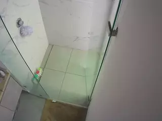 Casa Salsa Bathroom 7's Live Sex Cam Show