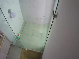 Casa Salsa Bathroom 7's Live Sex Cam Show