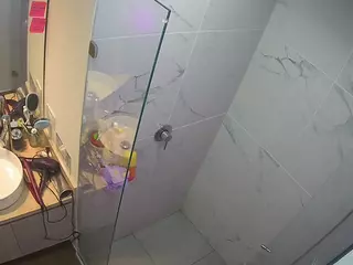 Casa Salsa Bathroom 7's Live Sex Cam Show