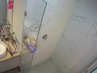 Casa Salsa Bathroom 7's Live Sex Cam Show