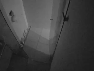 Casa Salsa Bathroom 7's Live Sex Cam Show