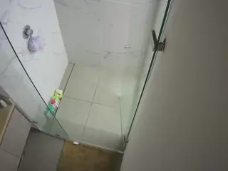 Casa Salsa Bathroom 7's Live Sex Cam Show