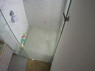 Casa Salsa Bathroom 7's Live Sex Cam Show