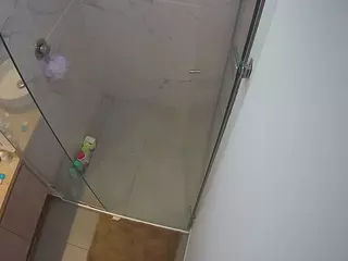 Casa Salsa Bathroom 7's Live Sex Cam Show