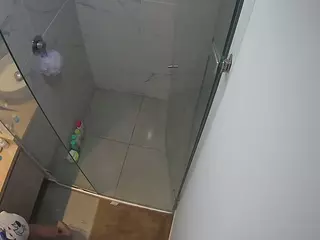 Casa Salsa Bathroom 7's Live Sex Cam Show