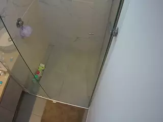 Casa Salsa Bathroom 7's Live Sex Cam Show