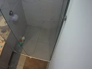 Casa Salsa Bathroom 7's Live Sex Cam Show