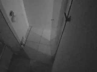 Casa Salsa Bathroom 7's Live Sex Cam Show