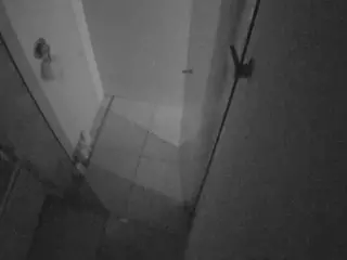 Casa Salsa Bathroom 7's Live Sex Cam Show