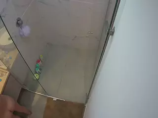 Casa Salsa Bathroom 7's Live Sex Cam Show