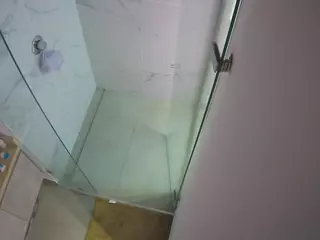 Casa Salsa Bathroom 7's Live Sex Cam Show