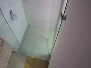 Casa Salsa Bathroom 7's Live Sex Cam Show