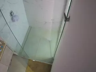 Casa Salsa Bathroom 7's Live Sex Cam Show