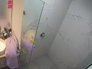 Casa Salsa Bathroom 7's Live Sex Cam Show