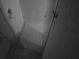 Casa Salsa Bathroom 7's Live Sex Cam Show