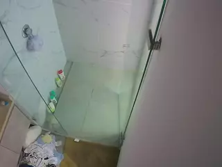 Casa Salsa Bathroom 7's Live Sex Cam Show