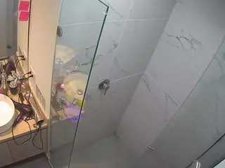 Casa Salsa Bathroom 7's Live Sex Cam Show