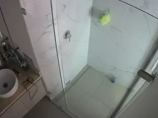Casa Salsa Bathroom 7's Live Sex Cam Show