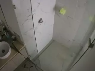 Casa Salsa Bathroom 7's Live Sex Cam Show