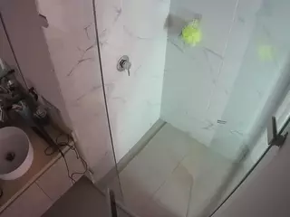 Casa Salsa Bathroom 7's Live Sex Cam Show
