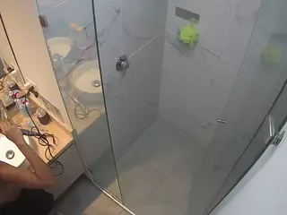 Casa Salsa Bathroom 7's Live Sex Cam Show