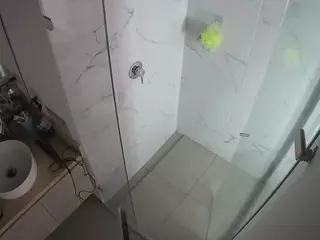 Casa Salsa Bathroom 7's Live Sex Cam Show
