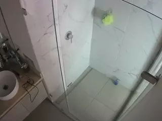 Casa Salsa Bathroom 7's Live Sex Cam Show