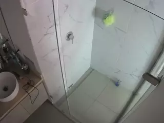 Casa Salsa Bathroom 7's Live Sex Cam Show