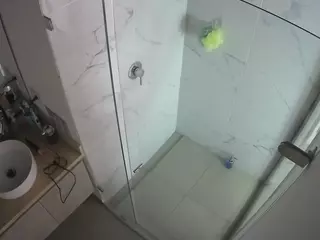 Casa Salsa Bathroom 7's Live Sex Cam Show