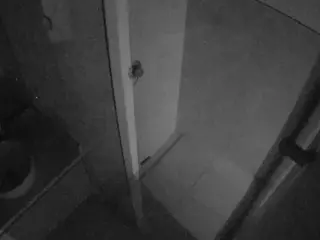 Casa Salsa Bathroom 7's Live Sex Cam Show