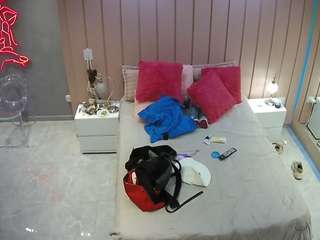 voyeurcam-casa-salsa-bedroom-1 Teen Adult Video camsoda