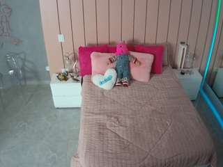 Adult Chat Chat camsoda voyeurcam-casa-salsa-bedroom-1