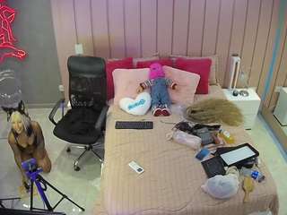 voyeurcam-casa-salsa-bedroom-1 Free Chat Room Adult camsoda