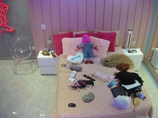 voyeurcam-casa-salsa-bedroom-1 Live Adult Chat camsoda