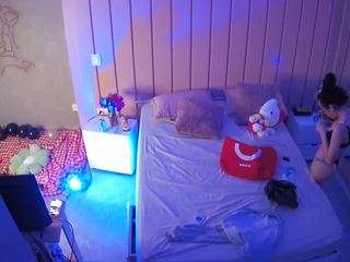 camsoda voyeurcam-casa-salsa-bedroom-1