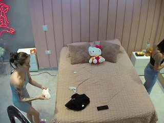 Adult Cam Shows camsoda voyeurcam-casa-salsa-bedroom-1