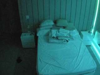 voyeurcam-casa-salsa-bedroom-1 Adult Chta camsoda