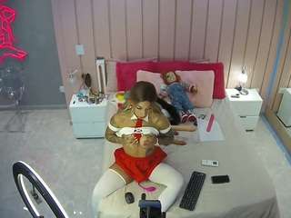 Cuckoldslave camsoda voyeurcam-casa-salsa-bedroom-1