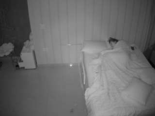 Adult Live Webcams camsoda voyeurcam-casa-salsa-bedroom-1