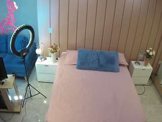 voyeurcam-casa-salsa-bedroom-1